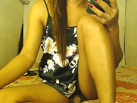 nica20 online show from 12-04-25, 09:41