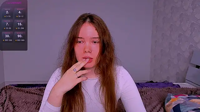 Janie JJ Curvie online show from 05-16-26, 04:22