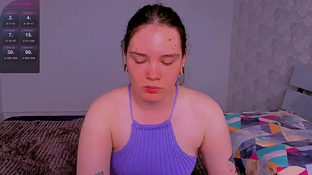 Snapshot of Janie_JJ_Curvie chatting on 06-25-26, 04:54 Janie JJ Curvie online show from 06-25-26, 04:54