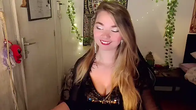 Thegirlbehindthemask online show from 06-11-26, 03:31