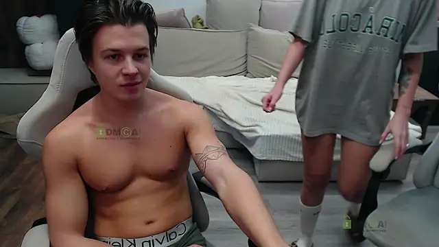 Sunny-Girl1 online show from 11-20-25, 08:04