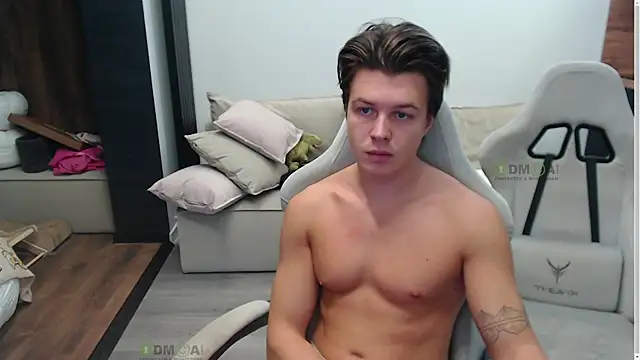 Sunny-Girl1 online show from 10-24-25, 06:34