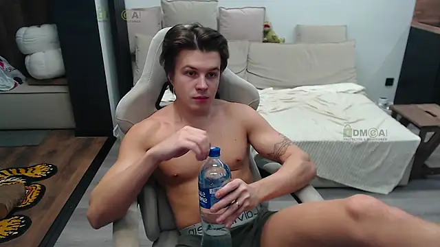 Sunny-Girl1 online show from 12-04-25, 08:24