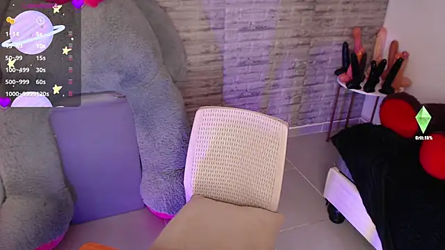 TinnaCobb online show from 05-18-26, 11:48