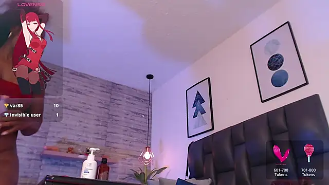 TinnaCobb online show from 02-19-25, 07:48