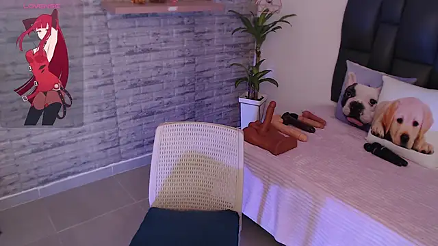 TinnaCobb online show from 03-06-25, 02:40