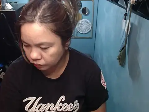 ambersmile online show from 05-31-26, 10:10
