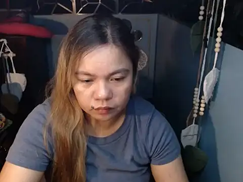 ambersmile online show from 10-20-25, 08:20