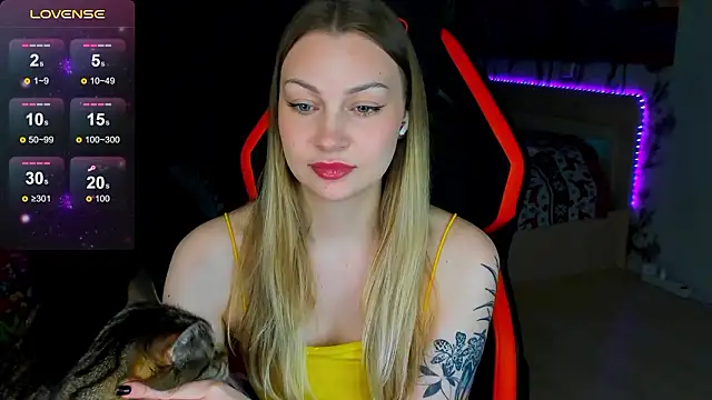 BiMolly online show from 03-15-26, 01:01