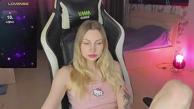 BiMolly online show from 03-19-25, 08:45