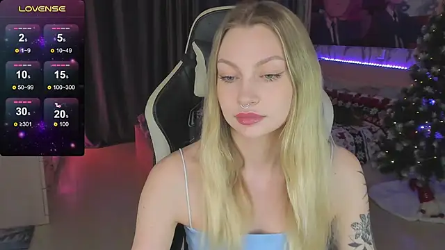 BiMolly online show from 02-24-25, 05:20