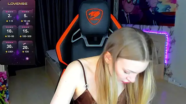 BiMolly online show from 03-04-26, 03:09