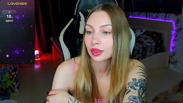 BiMolly online show from 11-27-25, 11:38