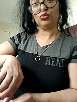 PichyPrettyPussy online show from 12-12-24, 03:48