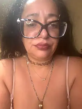 PichyPrettyPussy online show from 11-19-25, 12:49