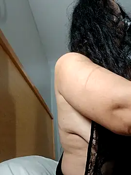 PichyPrettyPussy online show from 02-03-25, 02:45