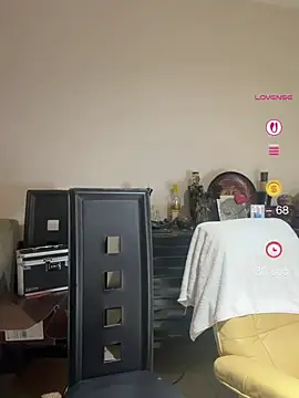 PichyPrettyPussy online show from 05-09-26, 02:20