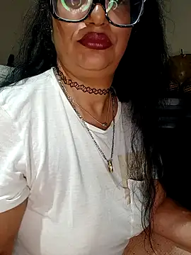 PichyPrettyPussy online show from 10-24-25, 11:20