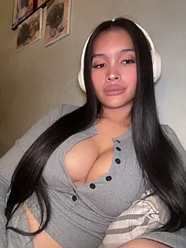 Snapshot of PrettyYoungHugeCockTS chatting on 02-18-26, 05:49 PrettyYoungHugeCockTS online show from 02-18-26, 05:49