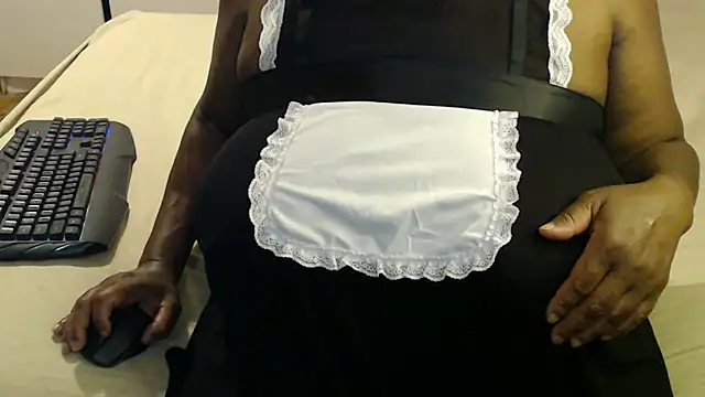 MatureBoobsDiva online show from 09-25-25, 11:49