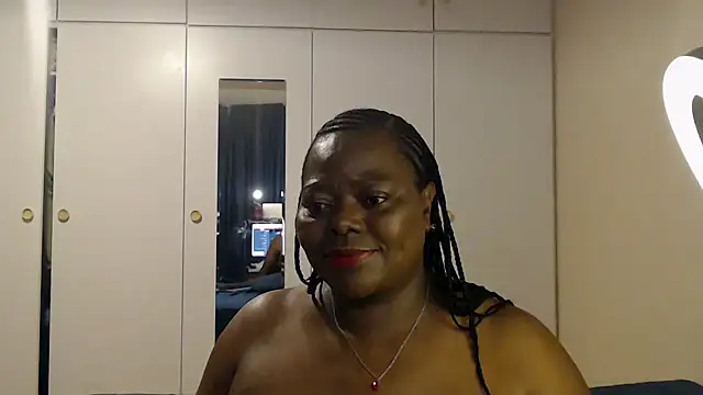 MatureBoobsDiva online show from 10-12-25, 07:04