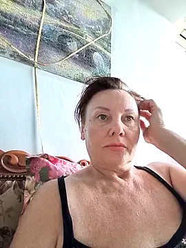  lady red  online show from 09-11-25, 11:54