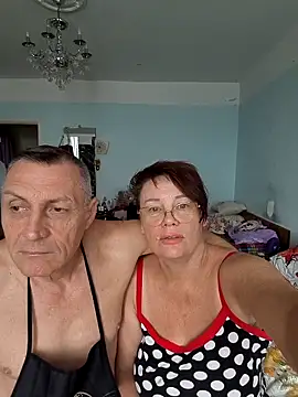  lady red  online show from 09-24-25, 06:09