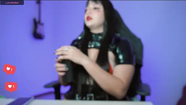 Elle online show from 10-09-25, 11:38