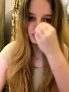 -MimmiLissa- online show from 11-28-25, 02:01