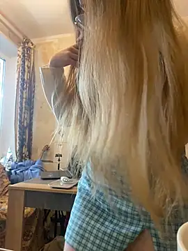 -MimmiLissa- online show from 02-26-26, 01:00