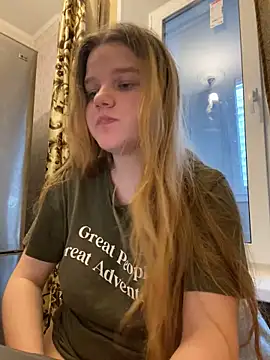 Snapshot of -MimmiLissa- chatting on 10-20-25, 01:22 -MimmiLissa- online show from 10-20-25, 01:22