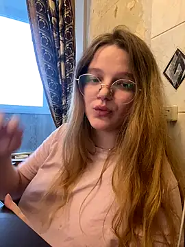 -MimmiLissa- online show from 12-14-25, 07:03