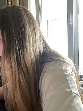 -MimmiLissa- online show from 05-05-26, 10:07