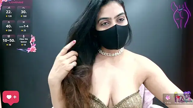 Snapshot of DesiZoya chatting on 06-06-26, 06:13 DesiZoya online show from 06-06-26, 06:13