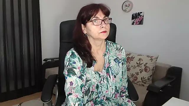 Snapshot of helua54 chatting on 03-18-25, 07:55 helua54 online show from 03-18-25, 07:55