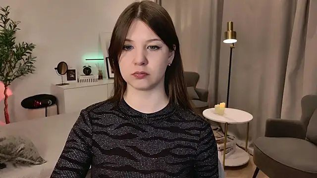 ElizaMild online show from 04-23-26, 01:13