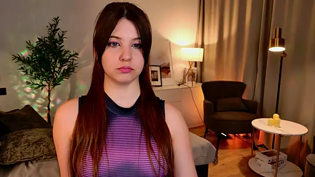 ElizaMild online show from 05-10-26, 01:14