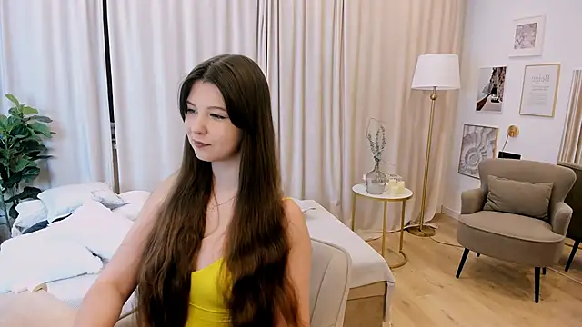 Snapshot of ElizaMild chatting on 02-18-26, 01:18 ElizaMild online show from 02-18-26, 01:18