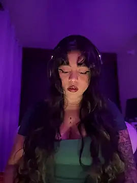 Naiara sex online show from 11-19-25, 06:02