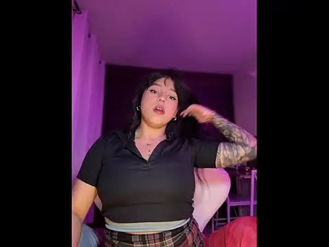 Naiara sex online show from 11-10-25, 05:34