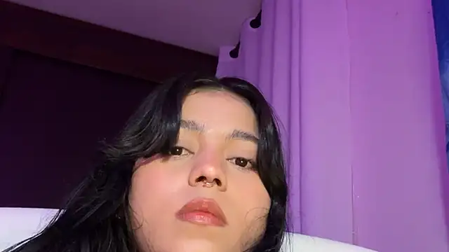 Naiara sex online show from 10-29-25, 04:11