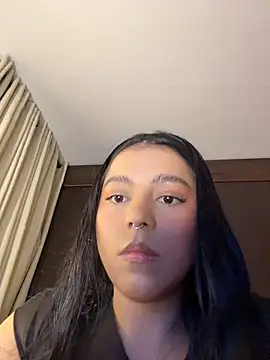 Snapshot of Naiara_sex chatting on 06-23-26, 07:39 Naiara sex online show from 06-23-26, 07:39
