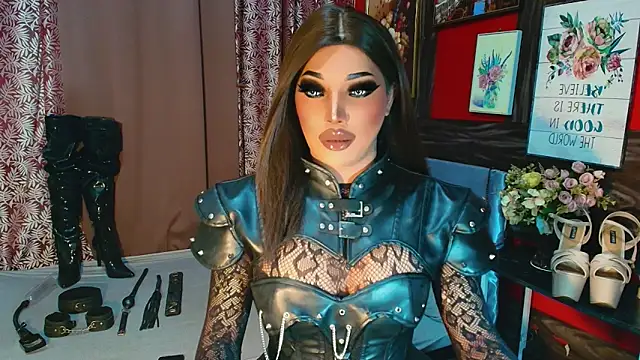 trixxielicious online show from 12-17-25, 11:48