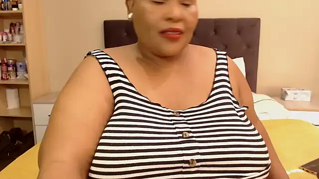 zandile online show from 06-12-26, 11:41