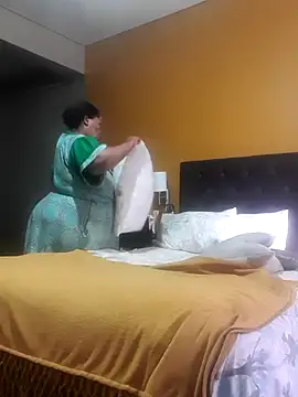 zandile online show from 02-28-26, 02:28