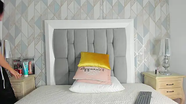 Princsgirl  online show from 03-02-26, 06:15