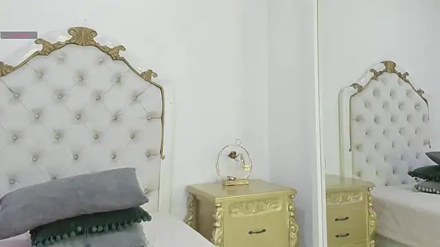 Princsgirl  online show from 09-18-25, 07:39