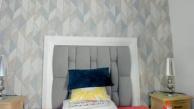 Princsgirl  online show from 02-03-26, 06:57