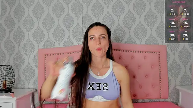 Snapshot of Princsgirl_ chatting on 06-19-26, 06:58 Princsgirl online show from 06-19-26, 06:58