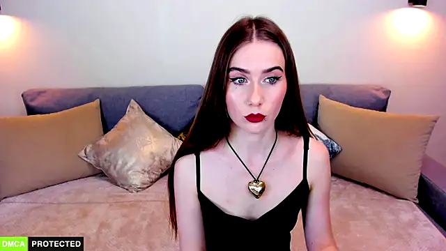 TheWoman   online show from 02-18-25, 06:47